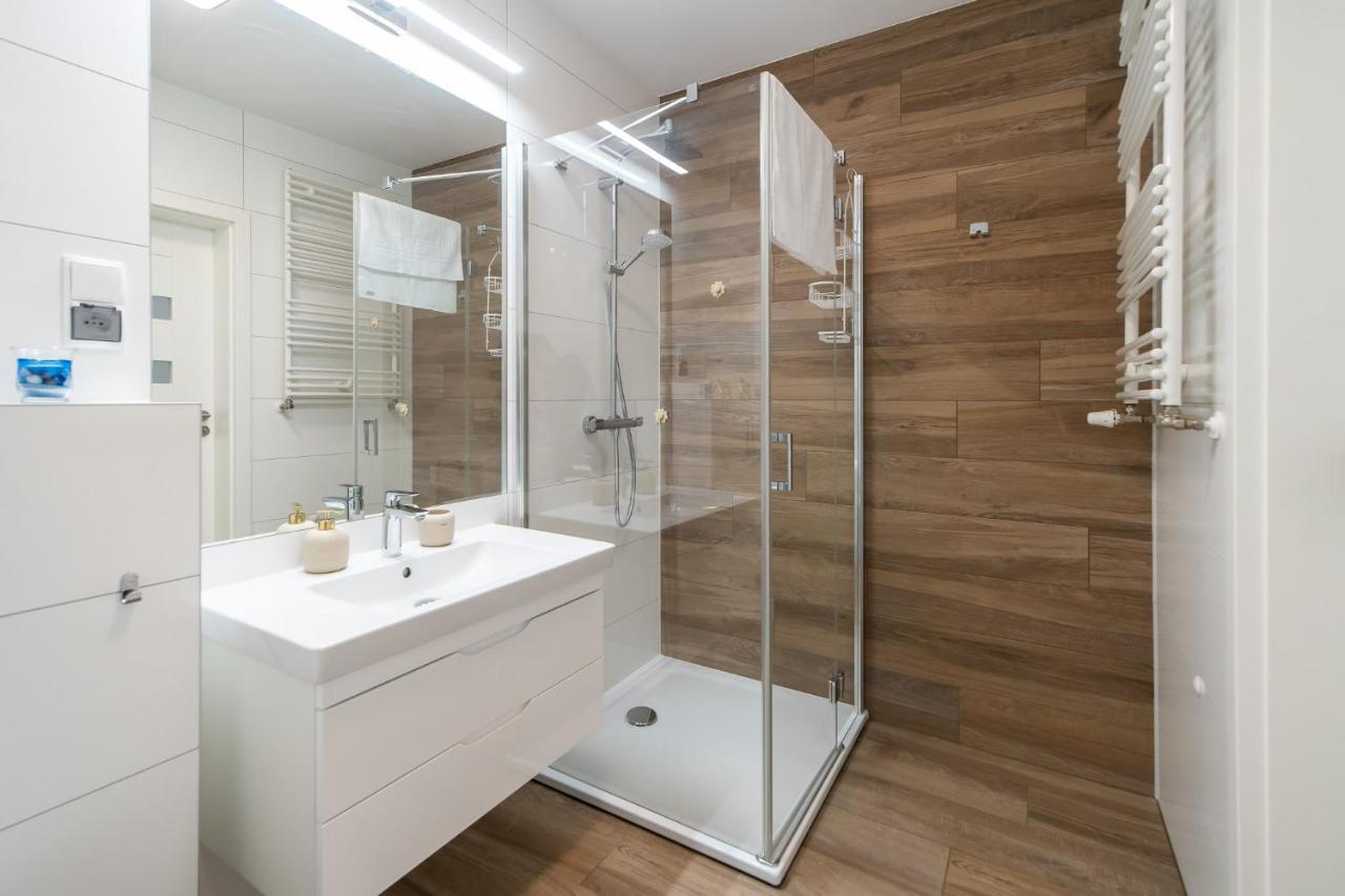 Apartamenty Fenomen - Baltic, Nadmorskie Tarasy, Free Parking, Swimming Pool, Sauna And Other! Kołobrzeg Exterior foto